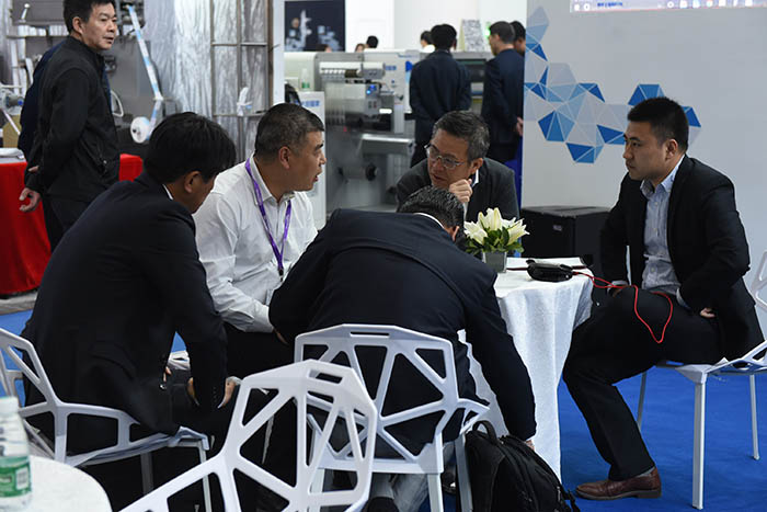 买家交流1.jpg 买家交流1.jpg