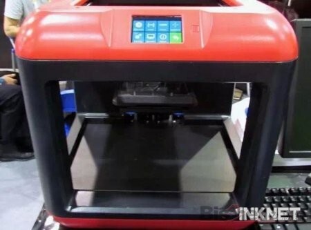 Finder,一款专为儿童设计的3D打印机.jpg Finder,一款专为儿童设计的3D打印机.jpg